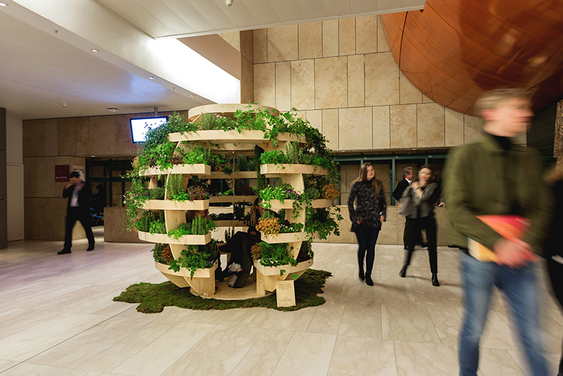 Its Garden Sphere Design