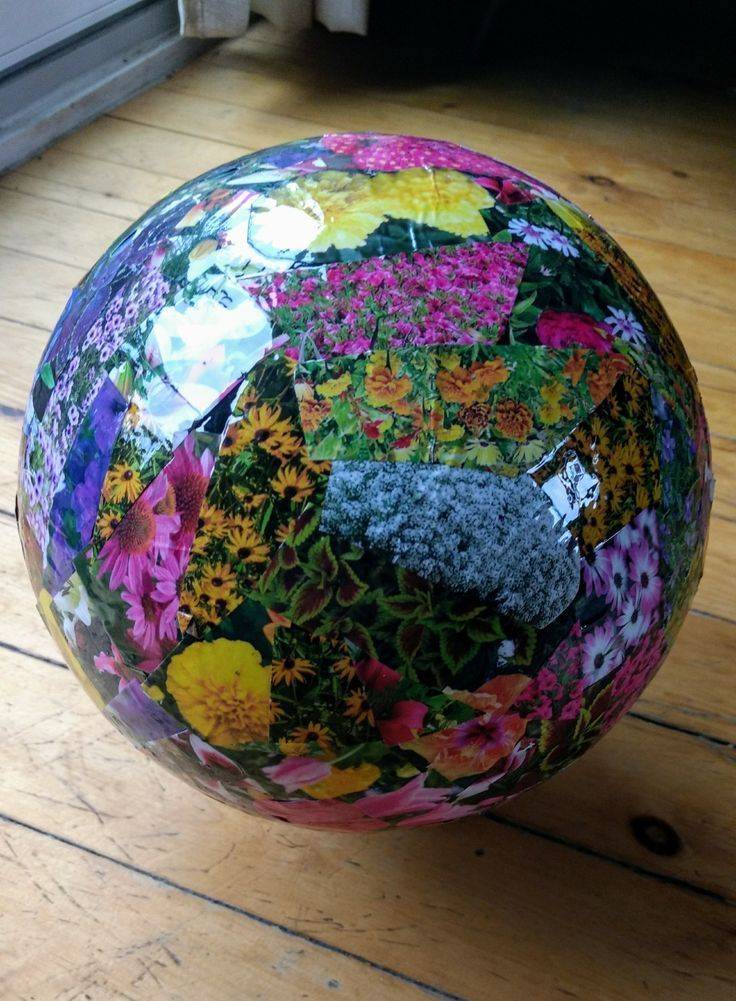 How To Make A Gorgeous Garden Mosaic Gazing Ball Doityourself Fun Ideas