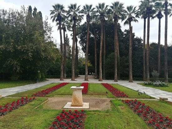 The National Gardens Athens Tour