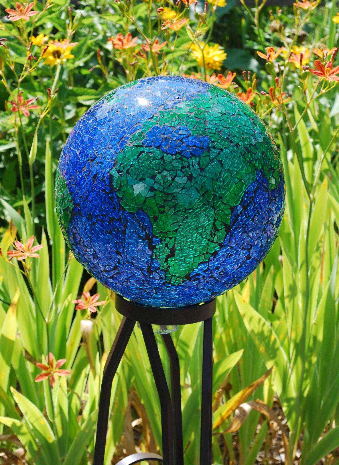 21 Mosaic Garden Globe Ideas You Gonna Love SharonSable