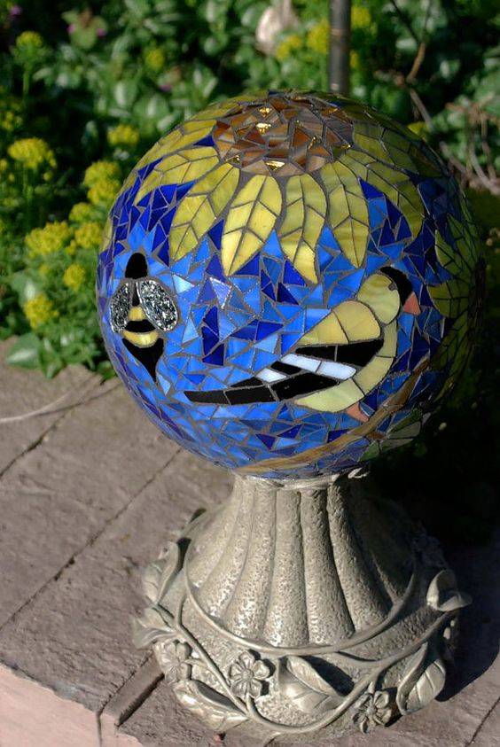 Gazing Ball Garden Globes