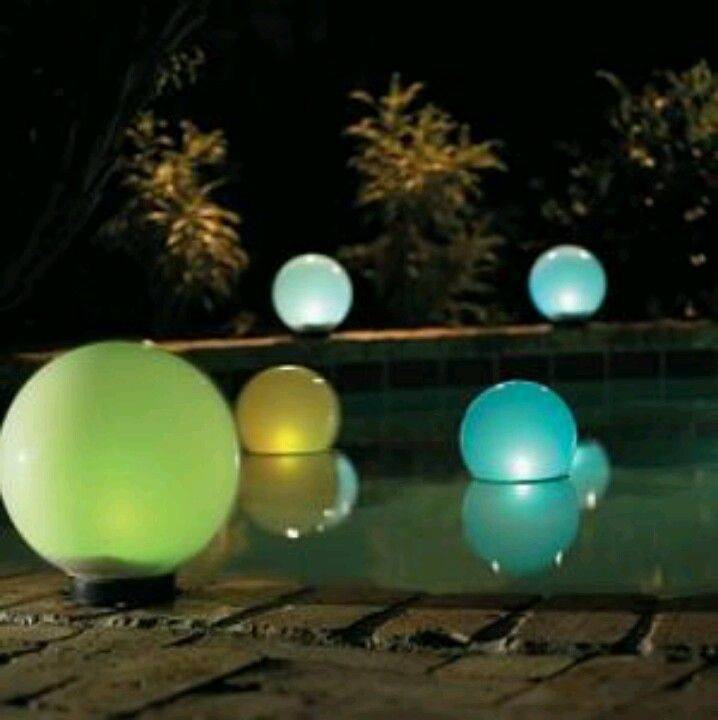 Gazing Ball Garden Globes