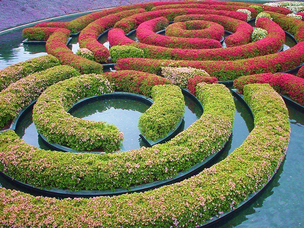 Outdoor Decor