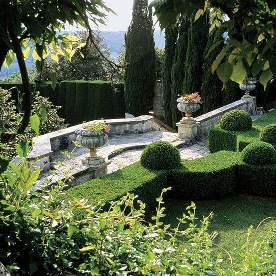 Italian Style Garden Ideas