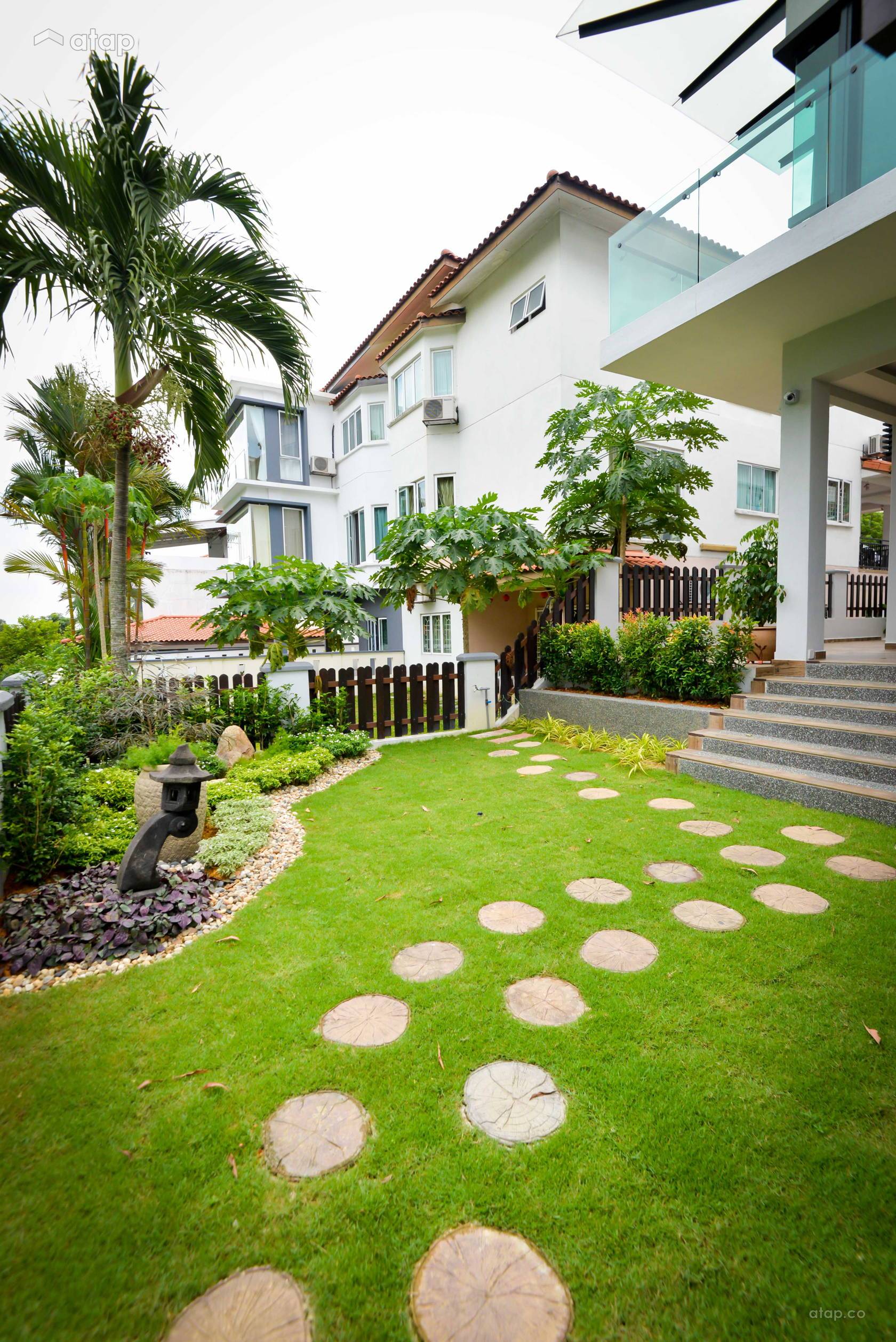 Asian Modern Exterior Garden Bungalow Design Ideas