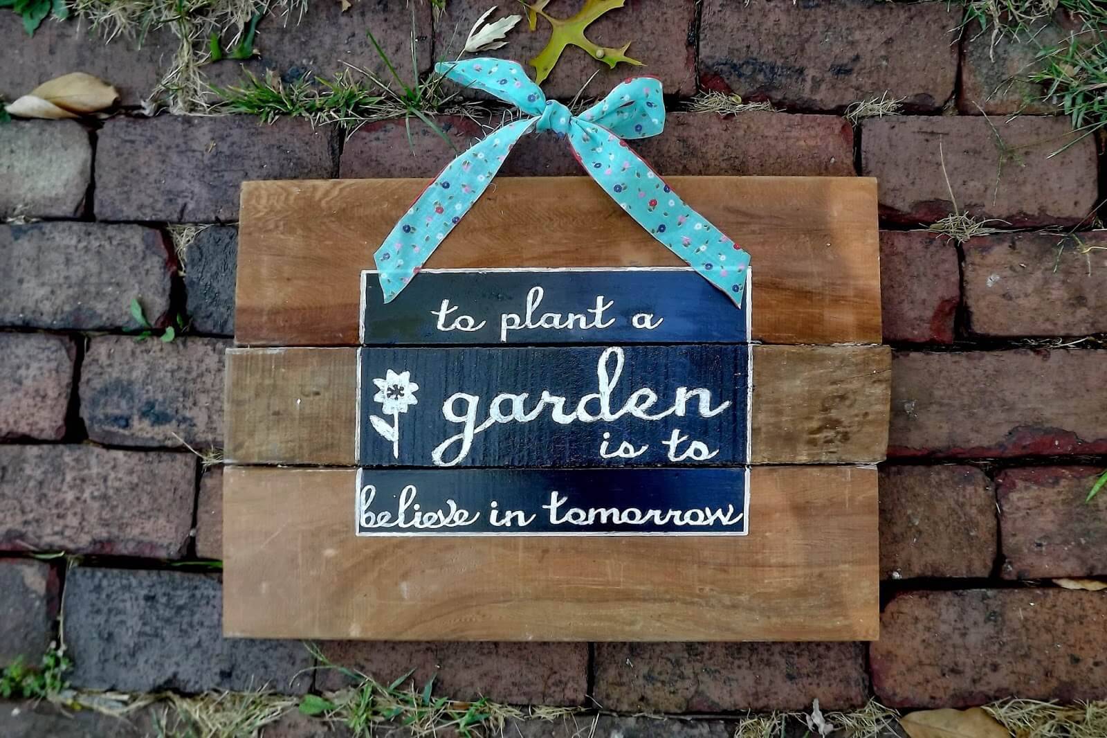Creative Diy Garden Sign