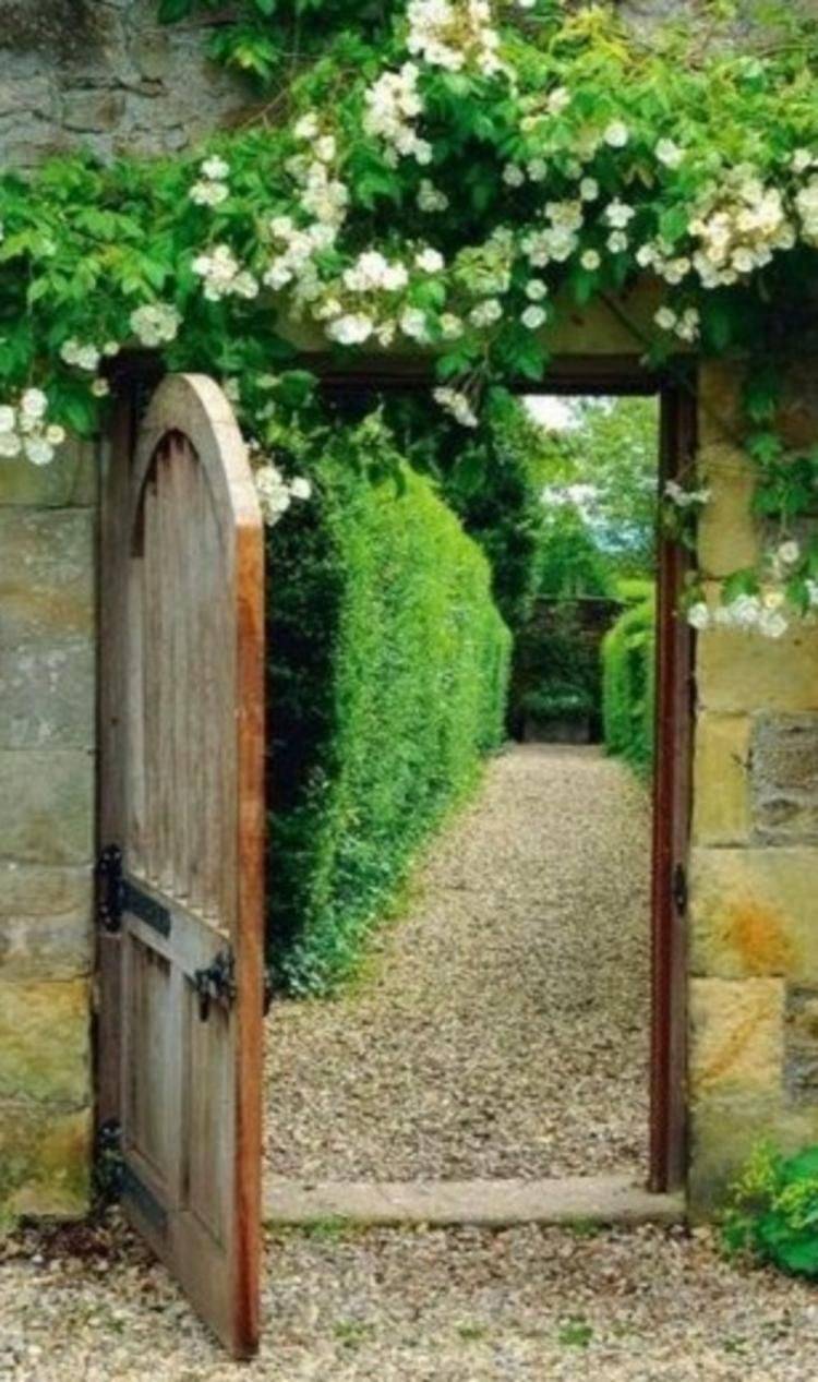 Beautiful Garden Gate Ideas