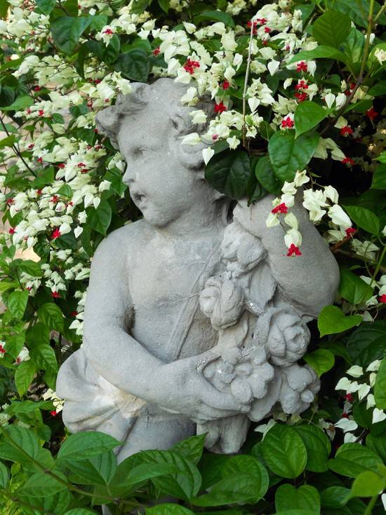 Fleur De Lis Living Tonasket Angel