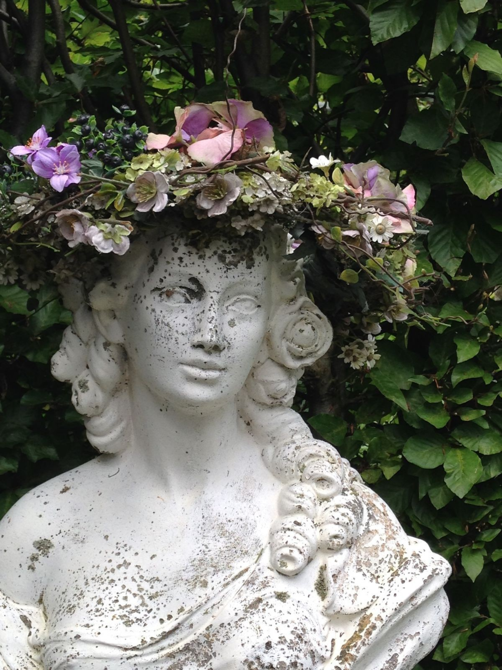 Sculpture Pink Garden