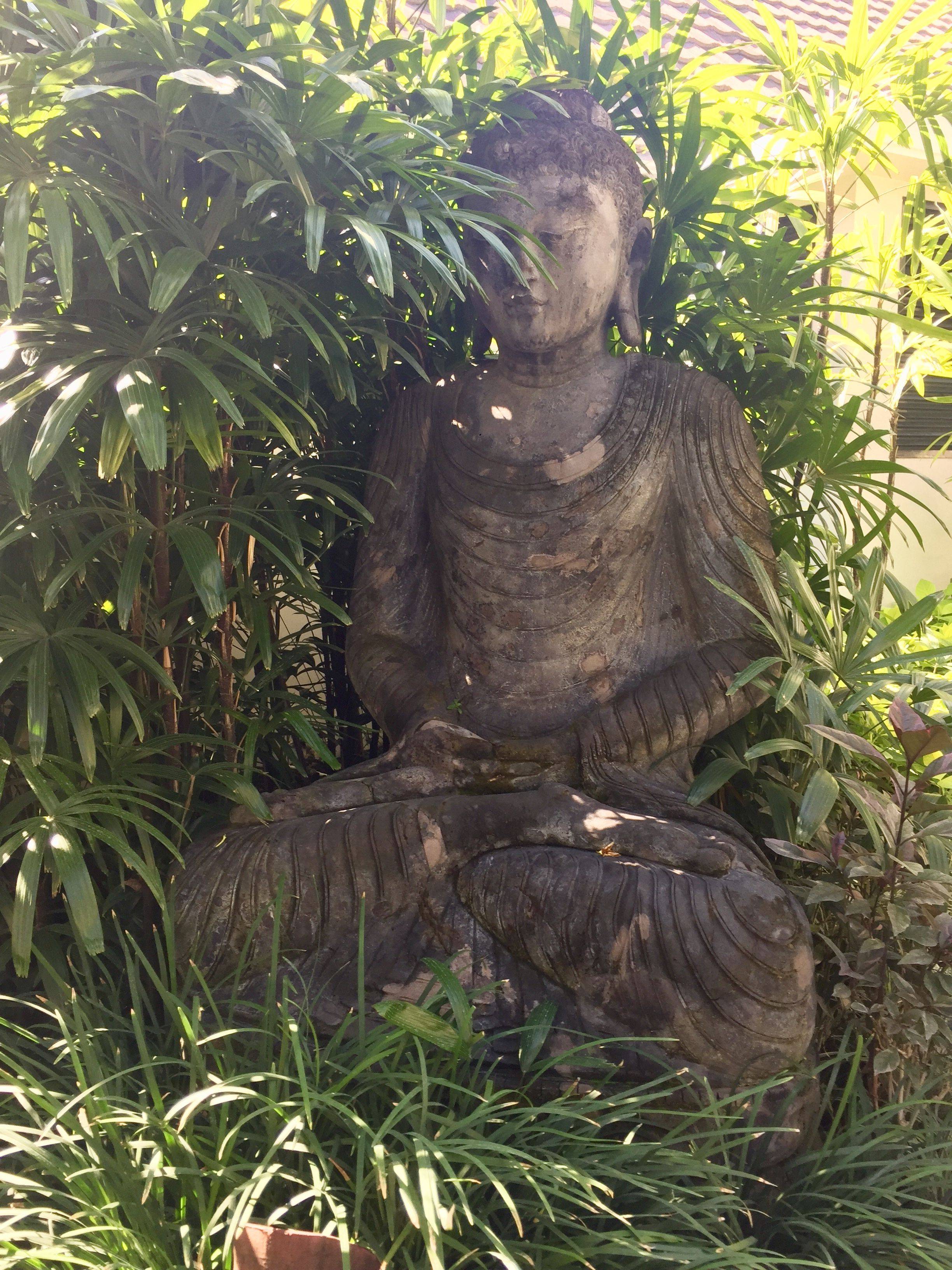 Balinese Limestone Bali Dreaming Couple Garden Stautues