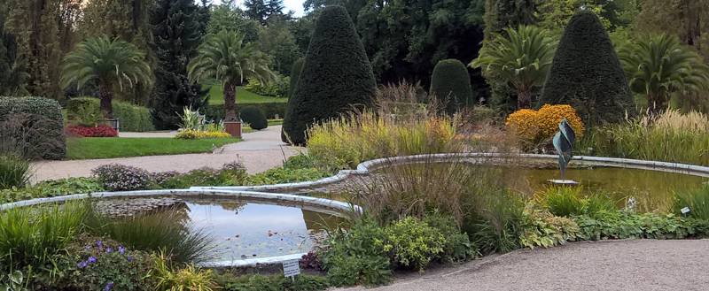 Berlin Balcony With Flowers Via Commonswikimediaorg Small Balcony