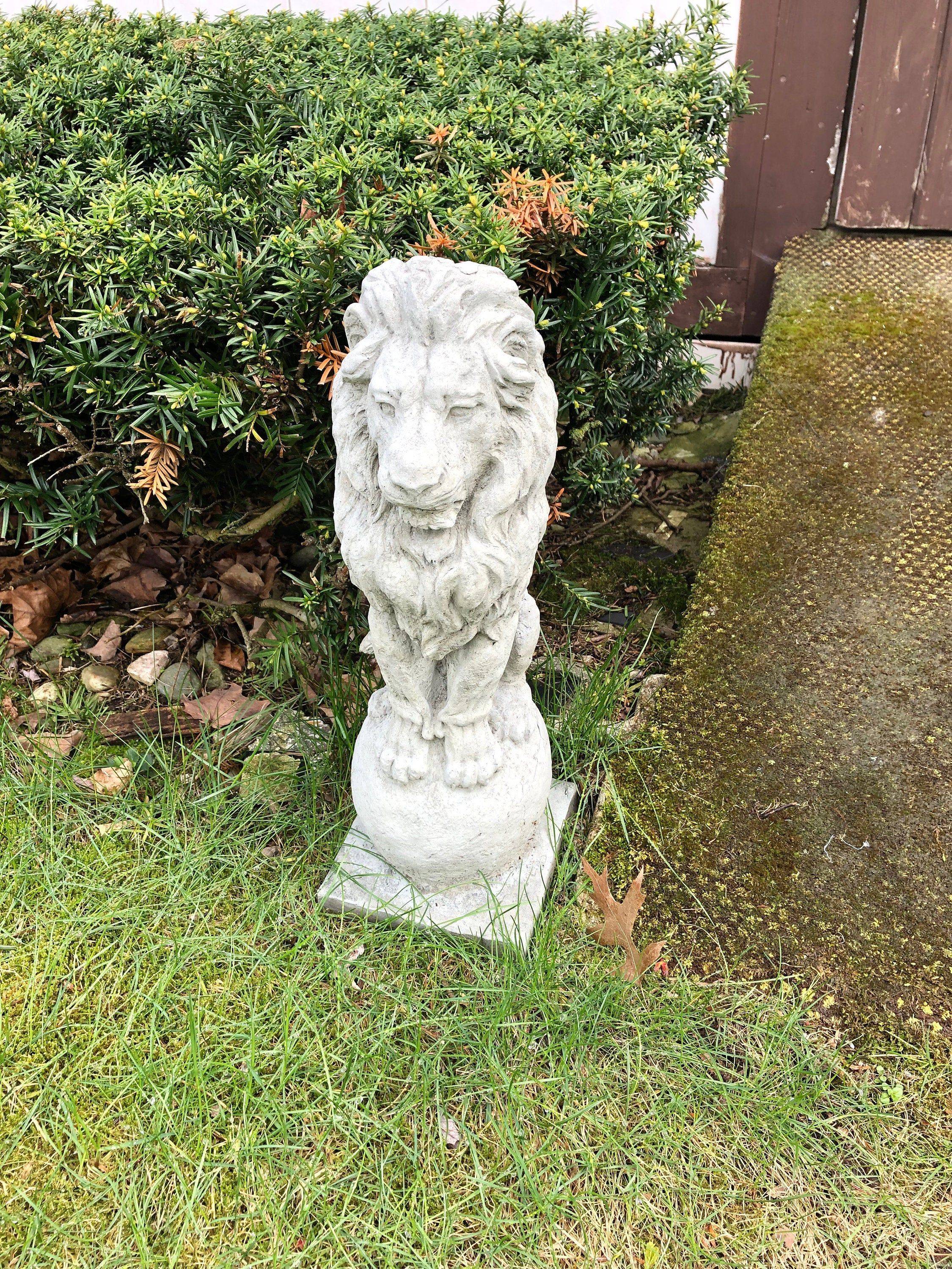 Pagoda Oriental Stone Concrete Lantern