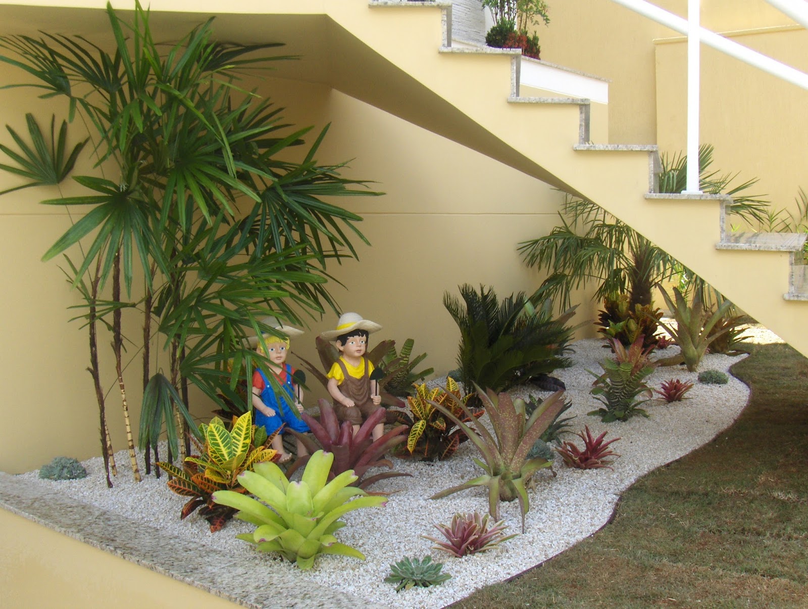 Rustic Garden Design Ideas