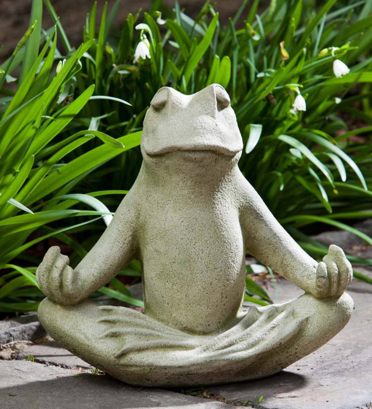 Frog Solar Garden Statue