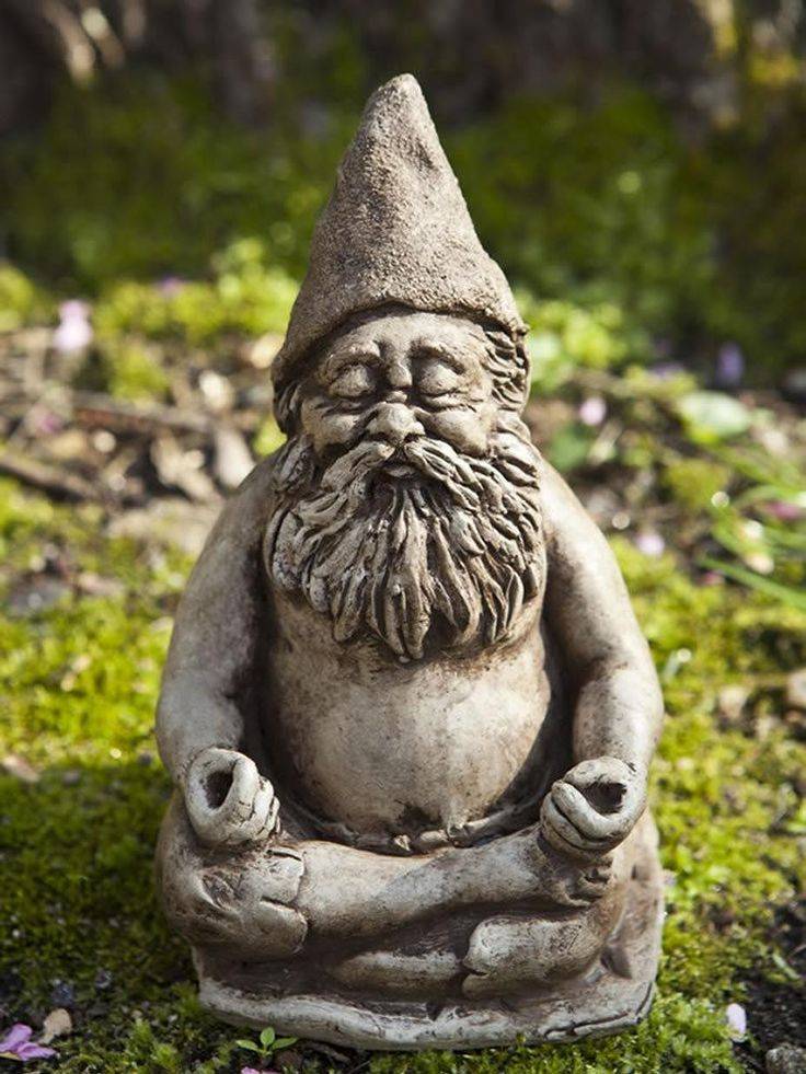 Campania International Atsumi Lantern Cast Stone Garden Statue Pietra