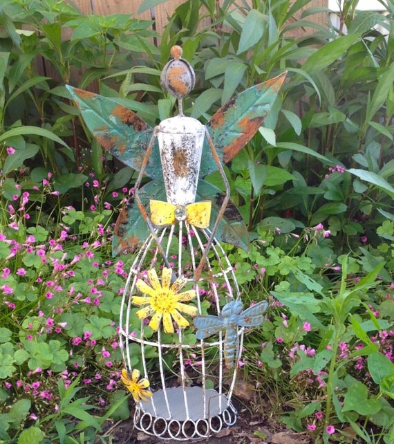 20 Rustic Metal Garden Angels Ideas You Cannot Miss SharonSable
