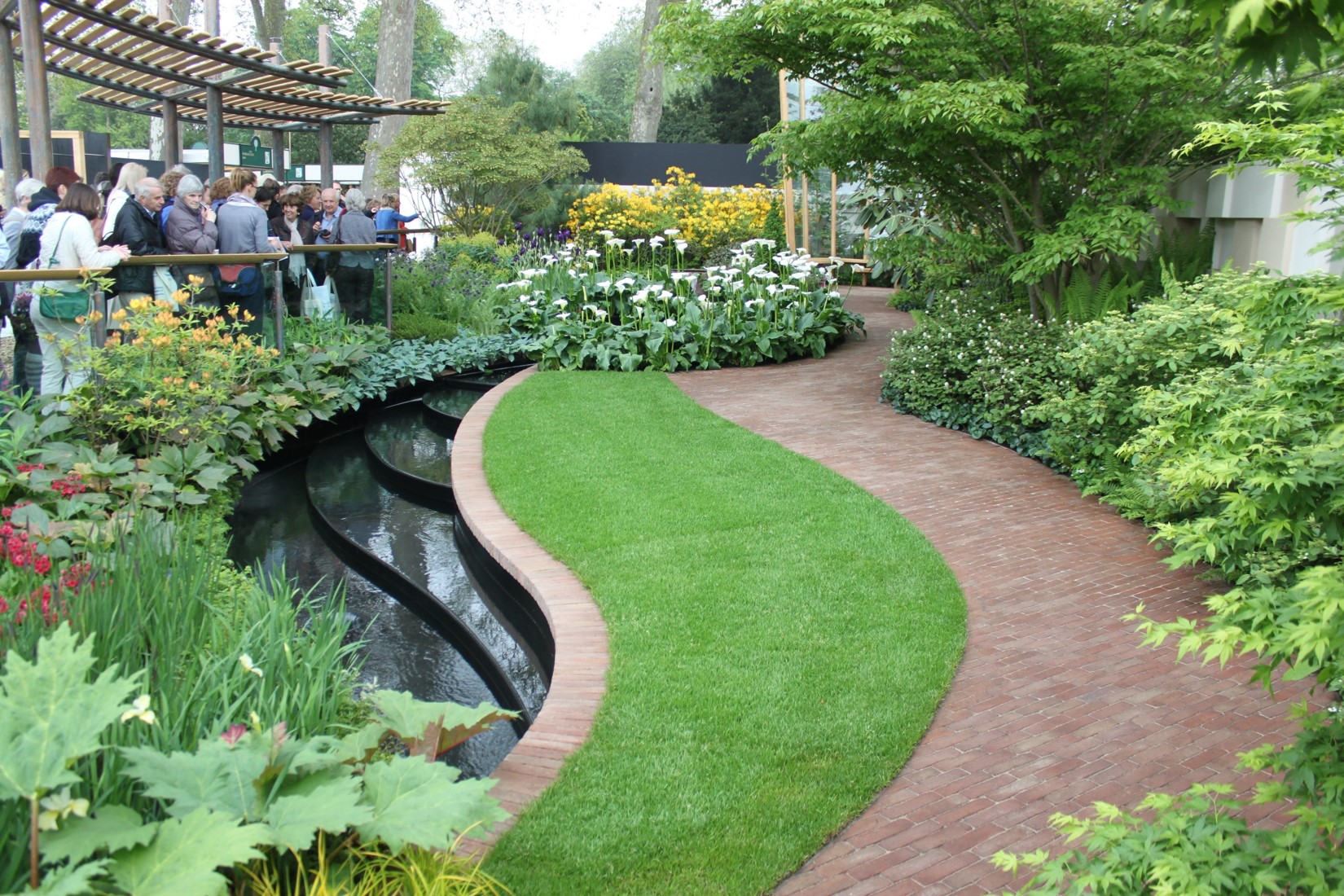 Delightful Terraced Flower Garden Design