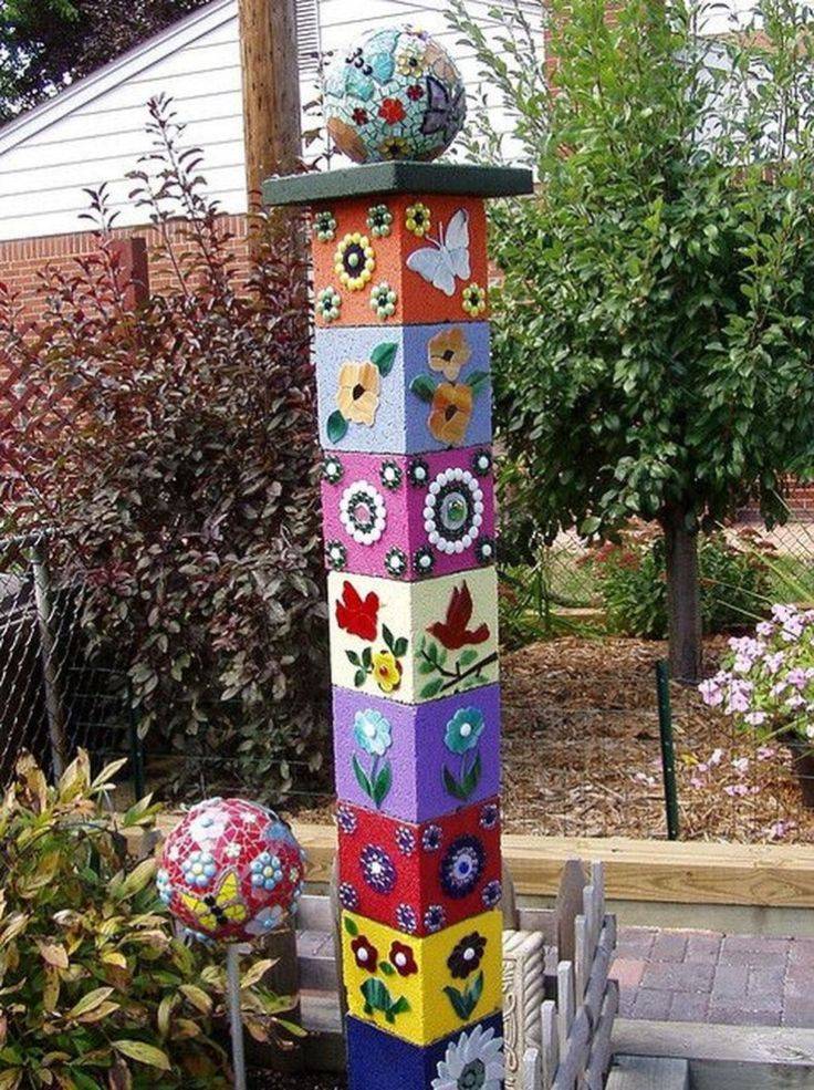 Lovely Colorful Peace Poles Design Ideas