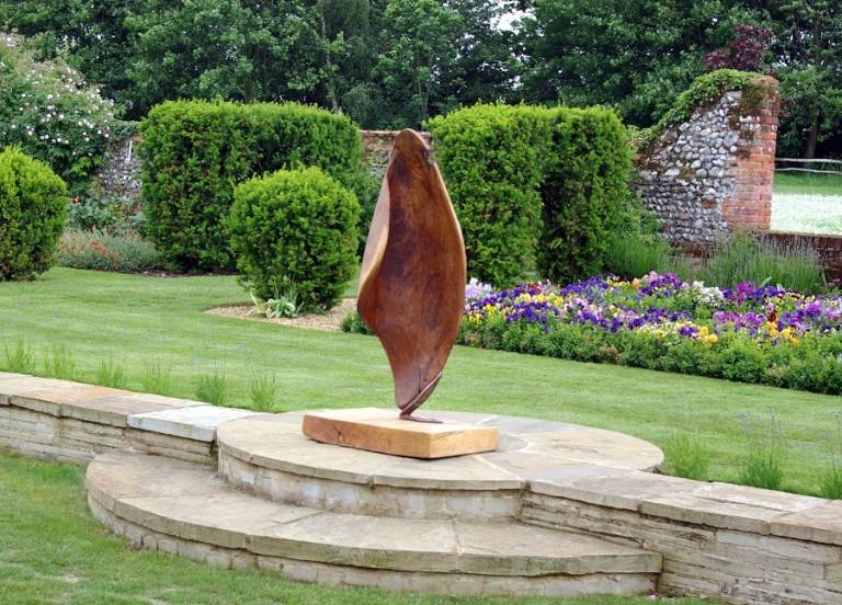 26 Wooden Garden Statues Ideas You Gonna Love SharonSable