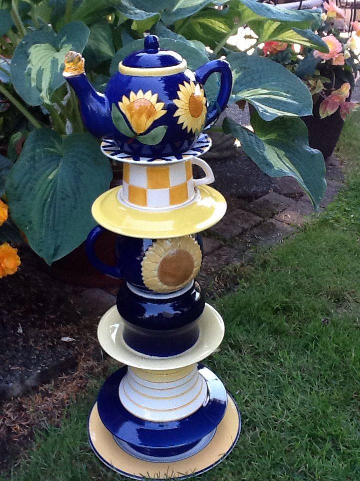 Teapot Garden Totems Garden Totems