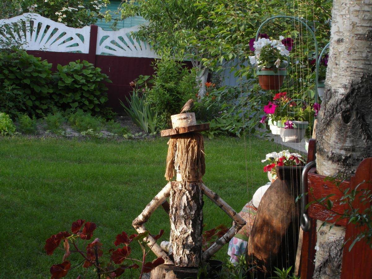 24 Wood Garden Ornaments Ideas To Consider SharonSable