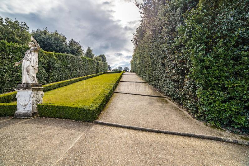 Driveway Entrance