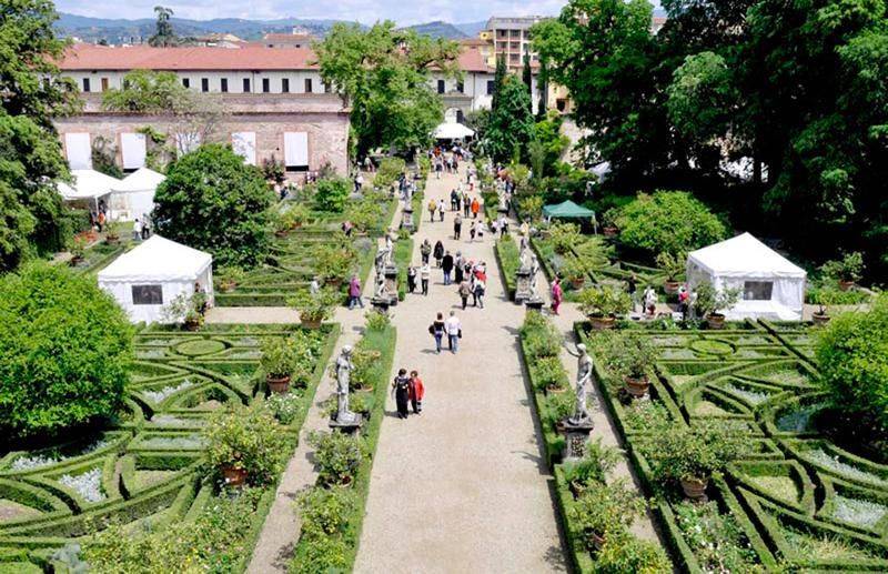 Villa Corsini English Garden Bulbs Production