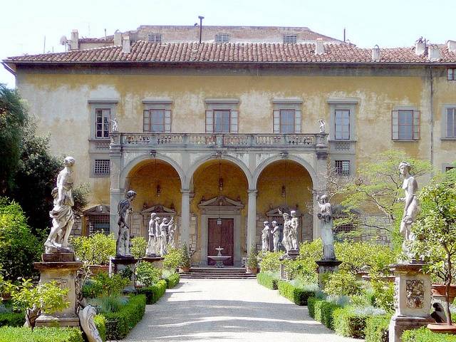 Kinsey Garden Decor Corsini Floor Stone Outdoor Water Fountain