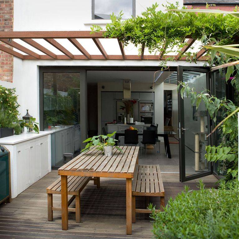 Wonderful Garden Decking Ideas