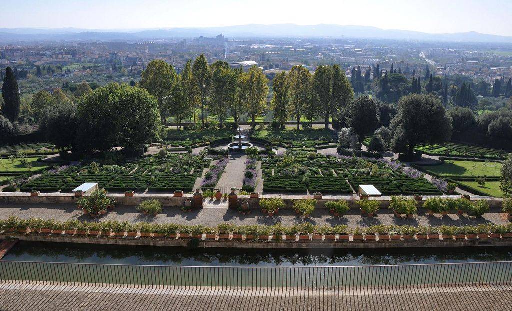 Medici Villas Tuscany Pictures