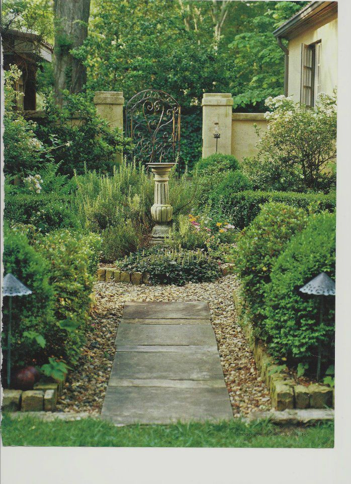 Beautiful French Cottage Garden Design Ideas