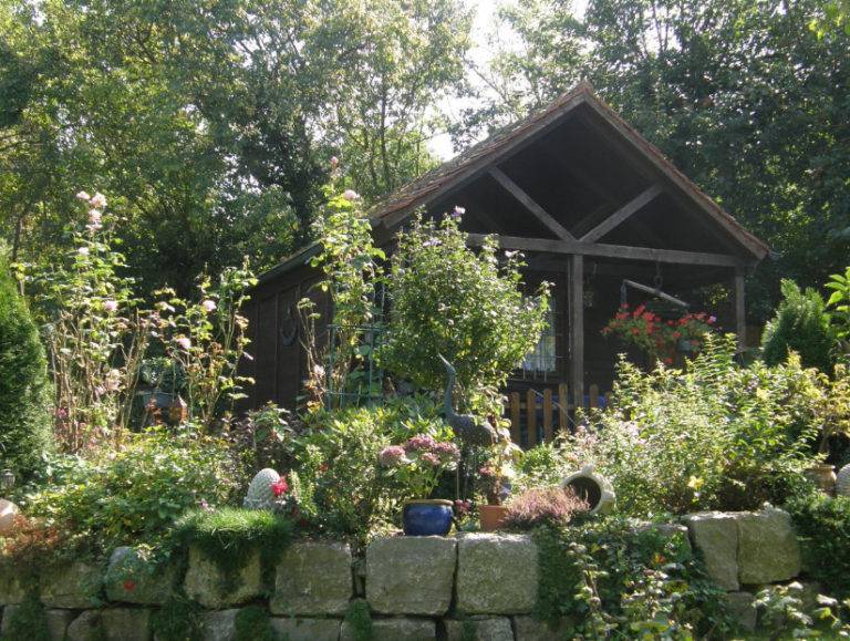 Ohio German Village Front Garden