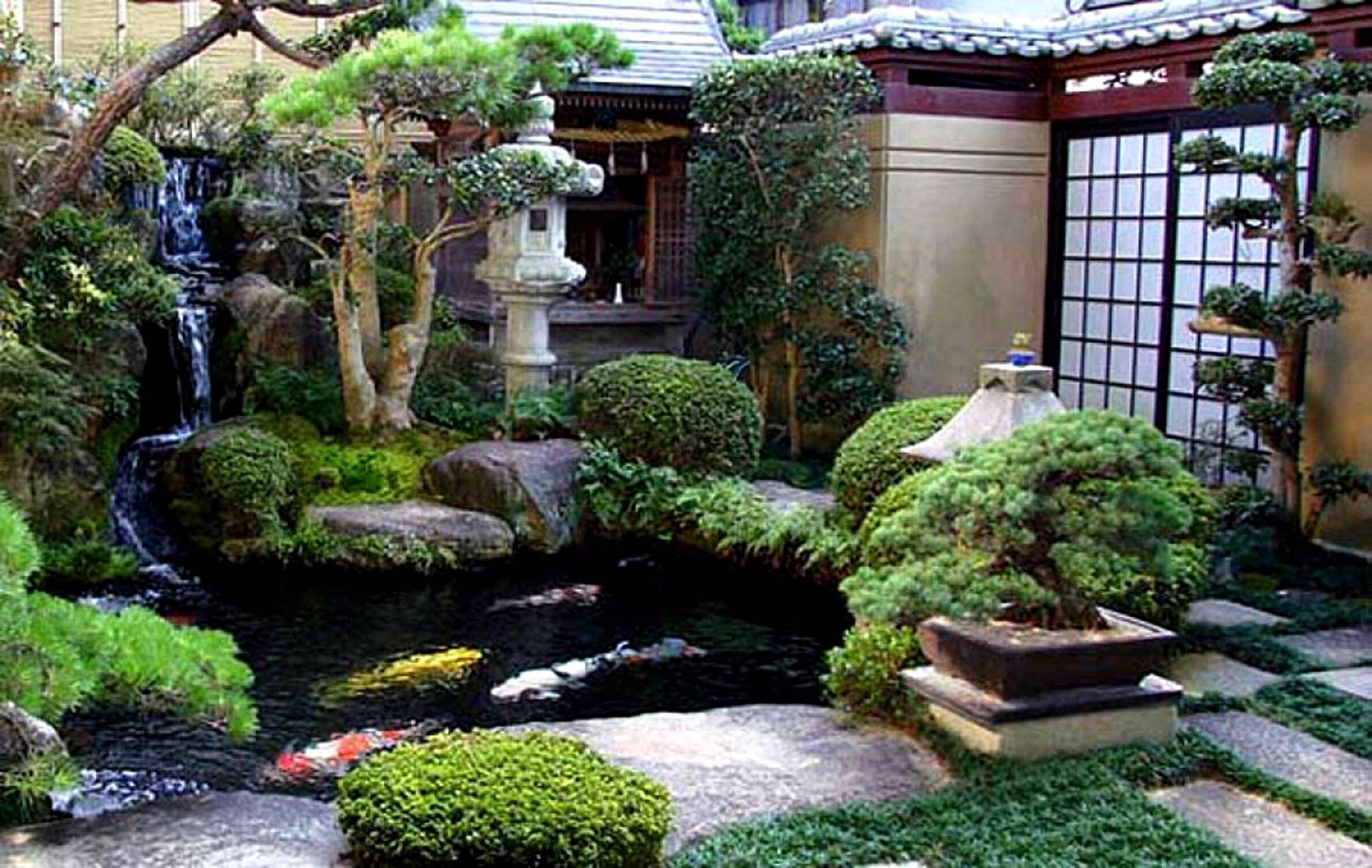 Chinese Garden Decor