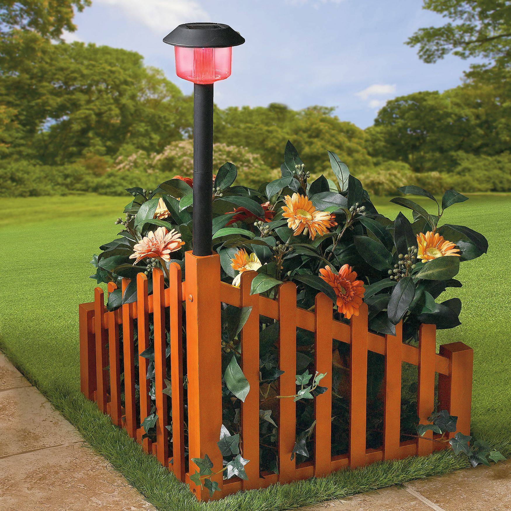 Corner Fence Corner Landscaping