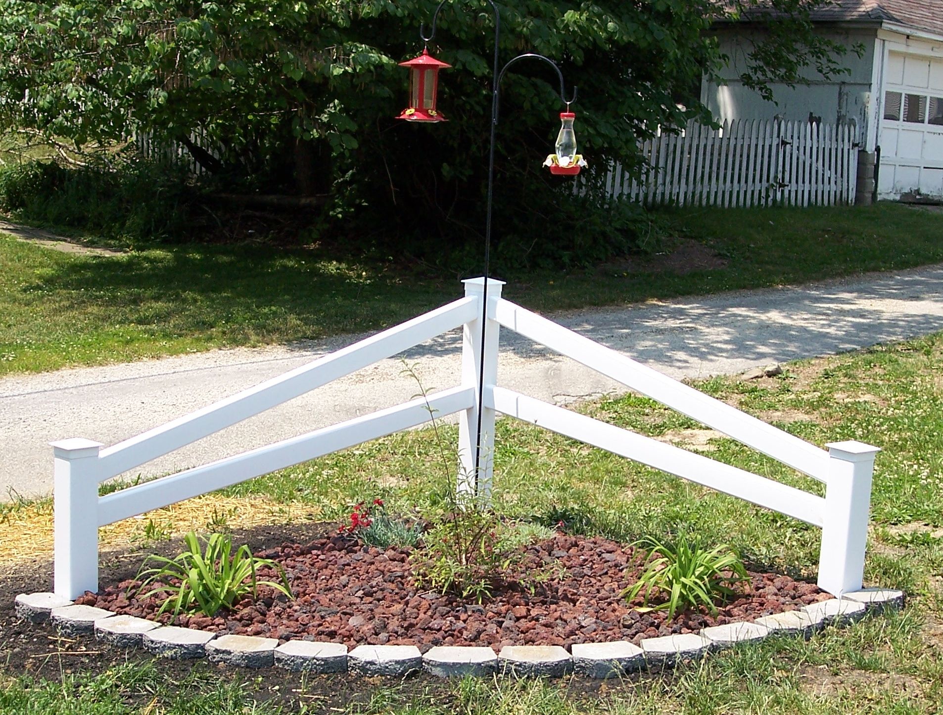 Epic Best Corner Flower Bed Ideas