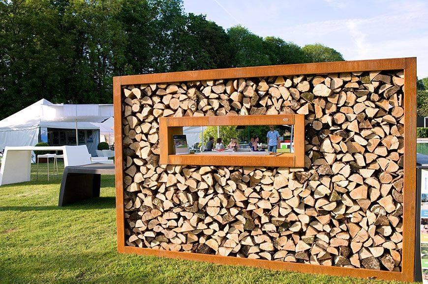 Planter Box Divider Small Backyard Landscaping