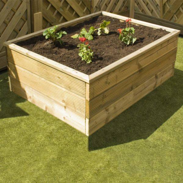 Pallet Raised Garden