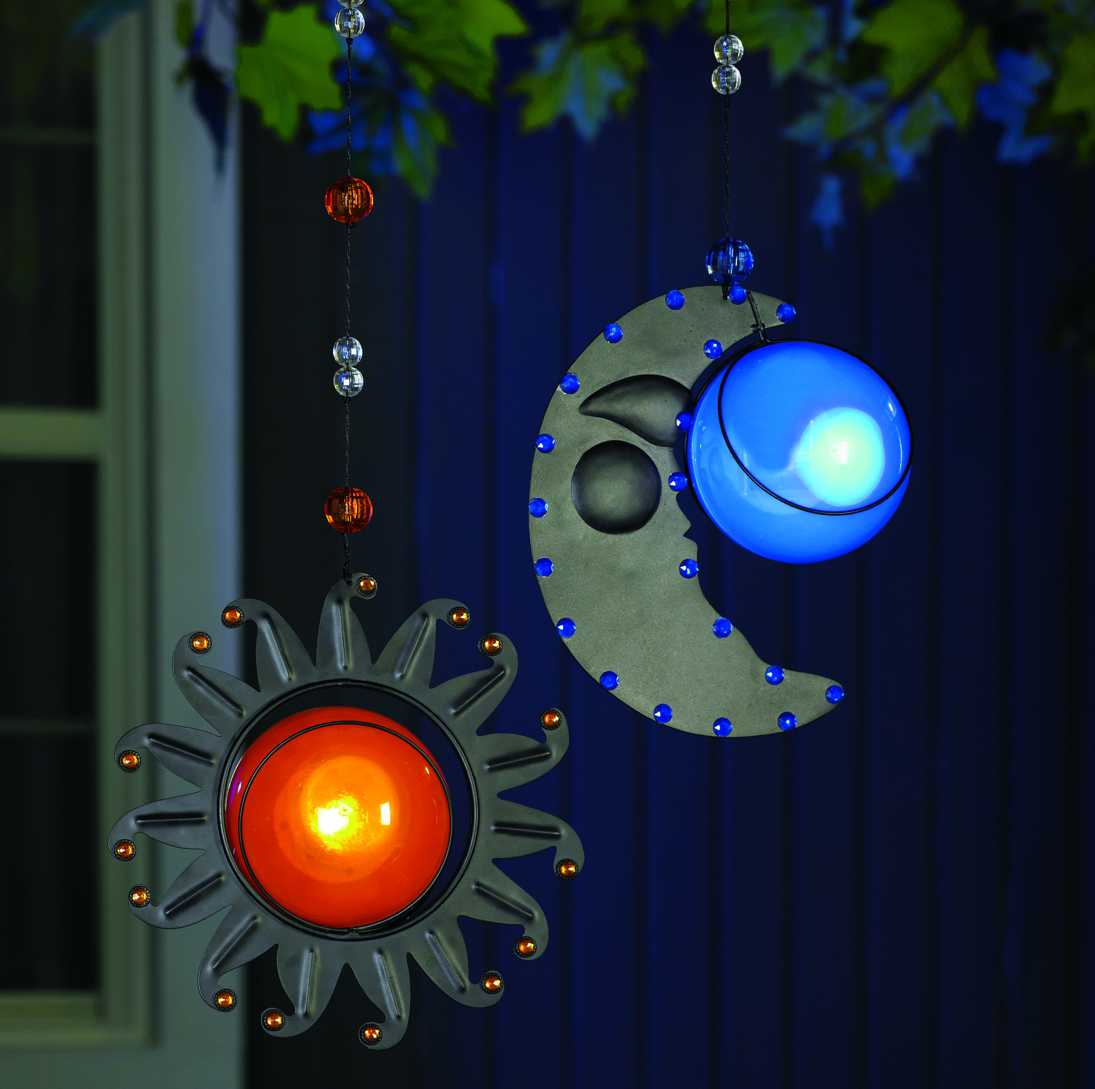 Karas Garden Holiday Decor