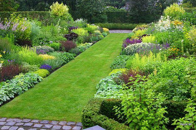 Awesome Courtyard Designs