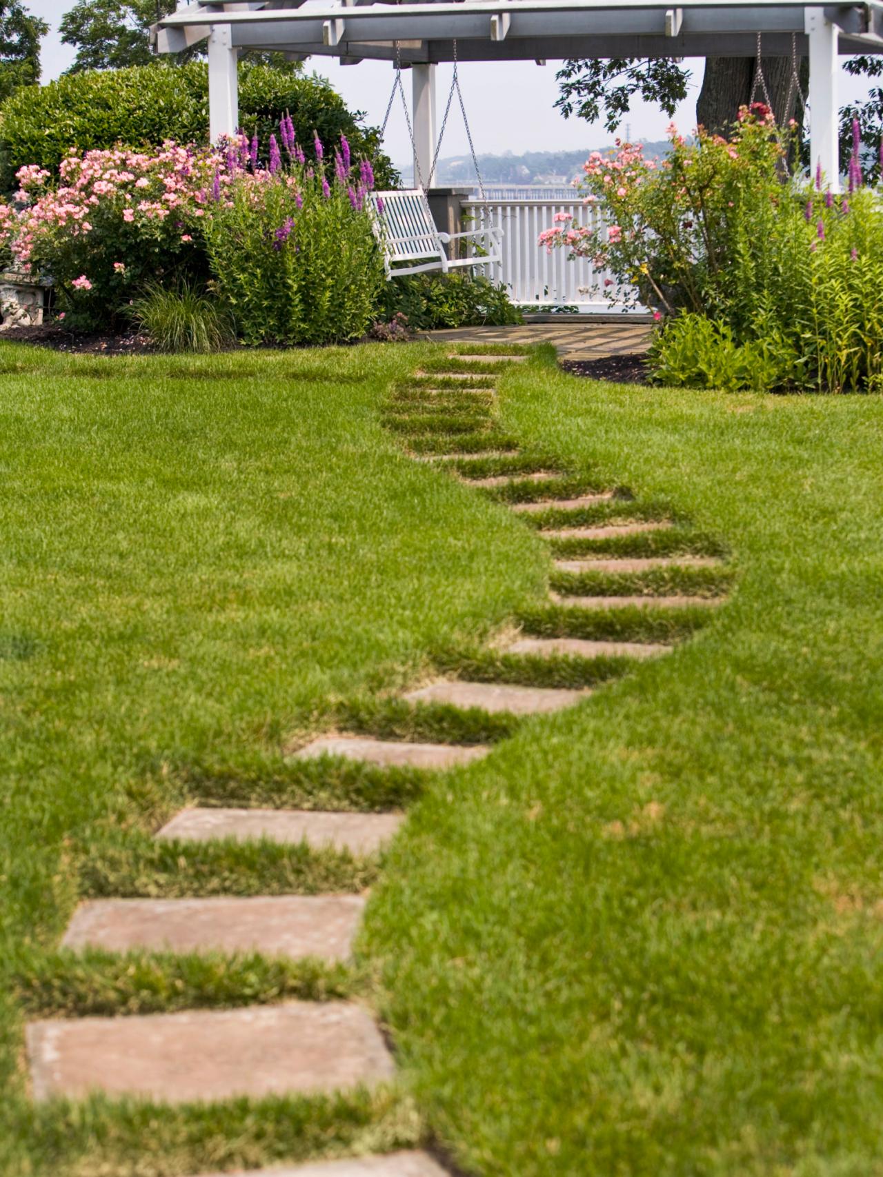Easy Garden Path Ideas