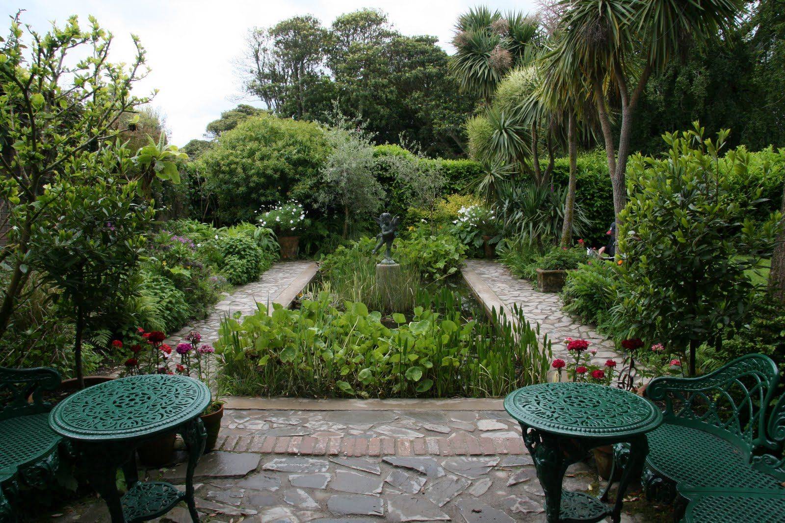 Heligan Garden Design