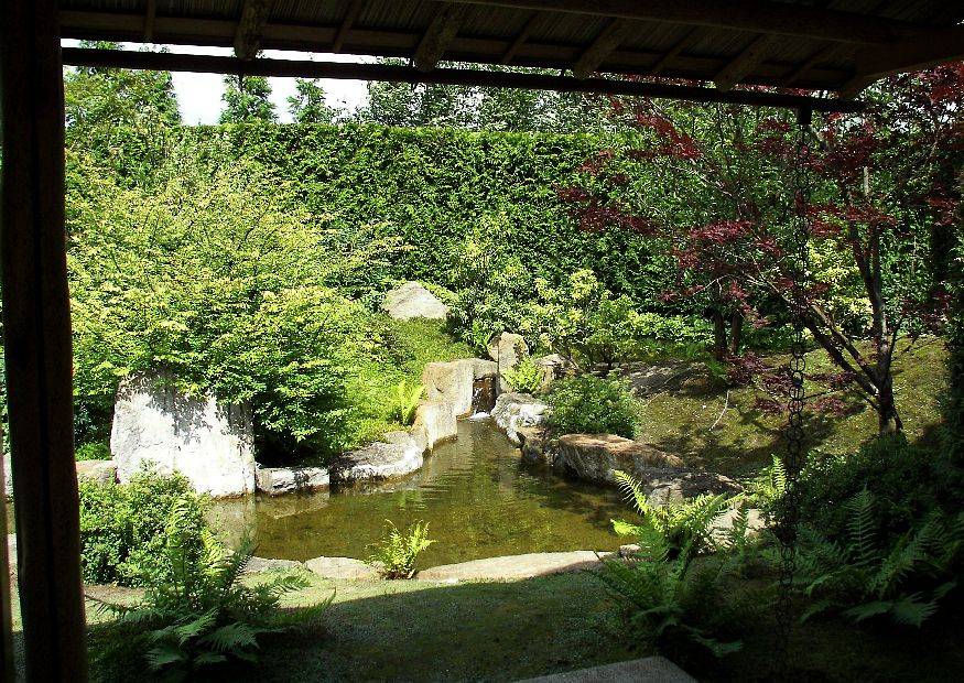 Grassawayyourgarden Asian Inspired Garden Window Garden Structures