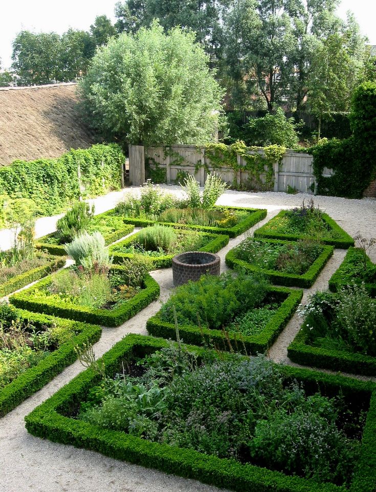 Jardin Medieval De Bois Richeux Formal Kitchen Garden Kitchen Garden