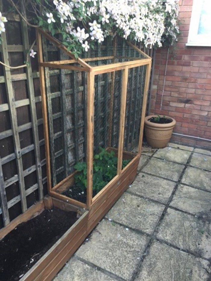 A Raised Enclosed Garden Bed Diy Projects