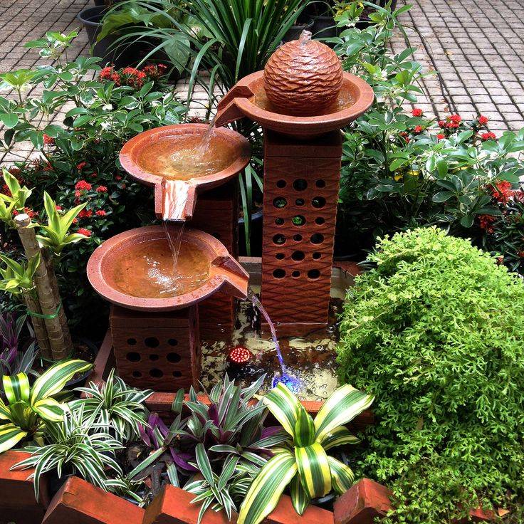 Inspiring Small Courtyard Garden Design Ideas