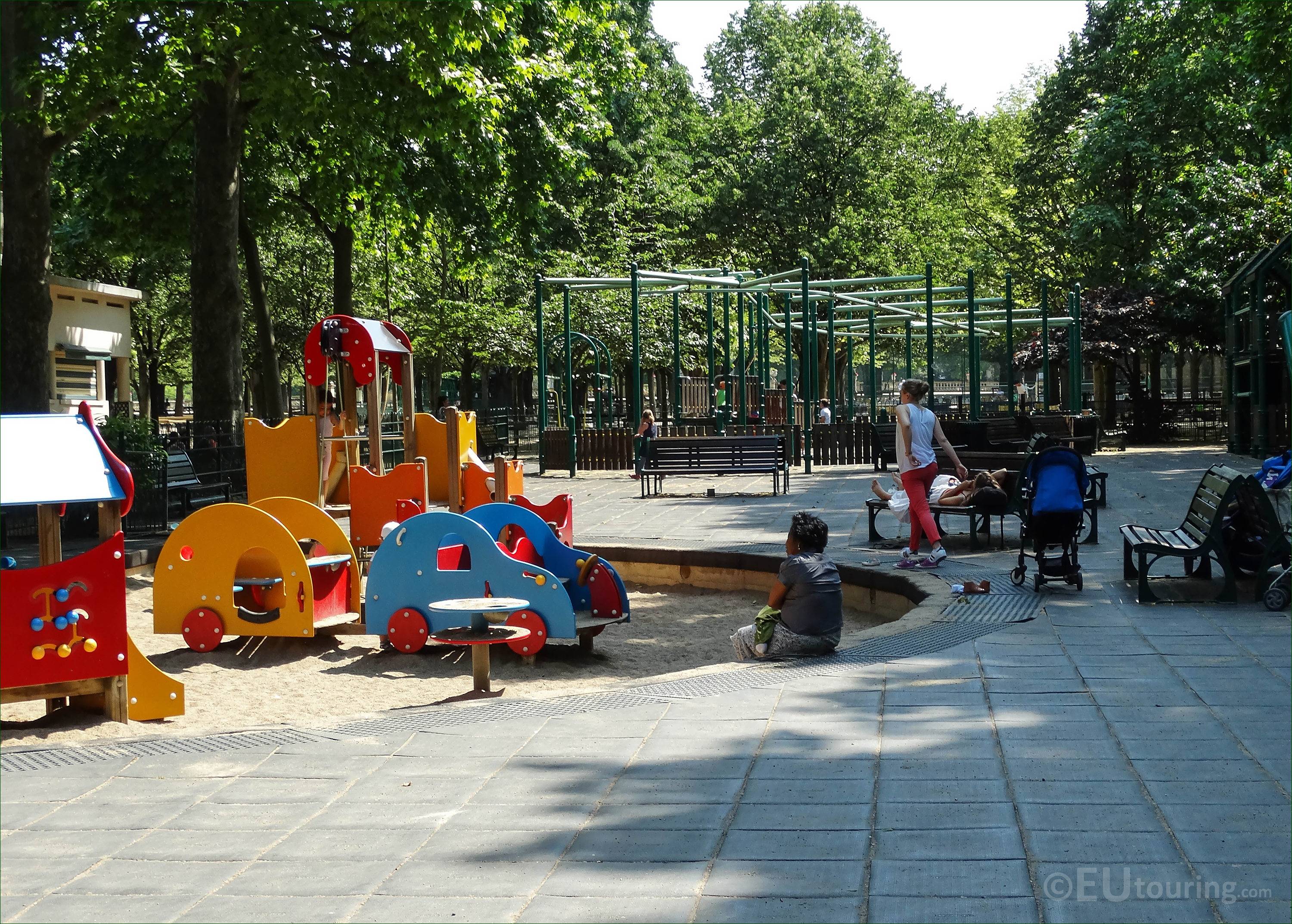 Du Luxembourg Playground Paris