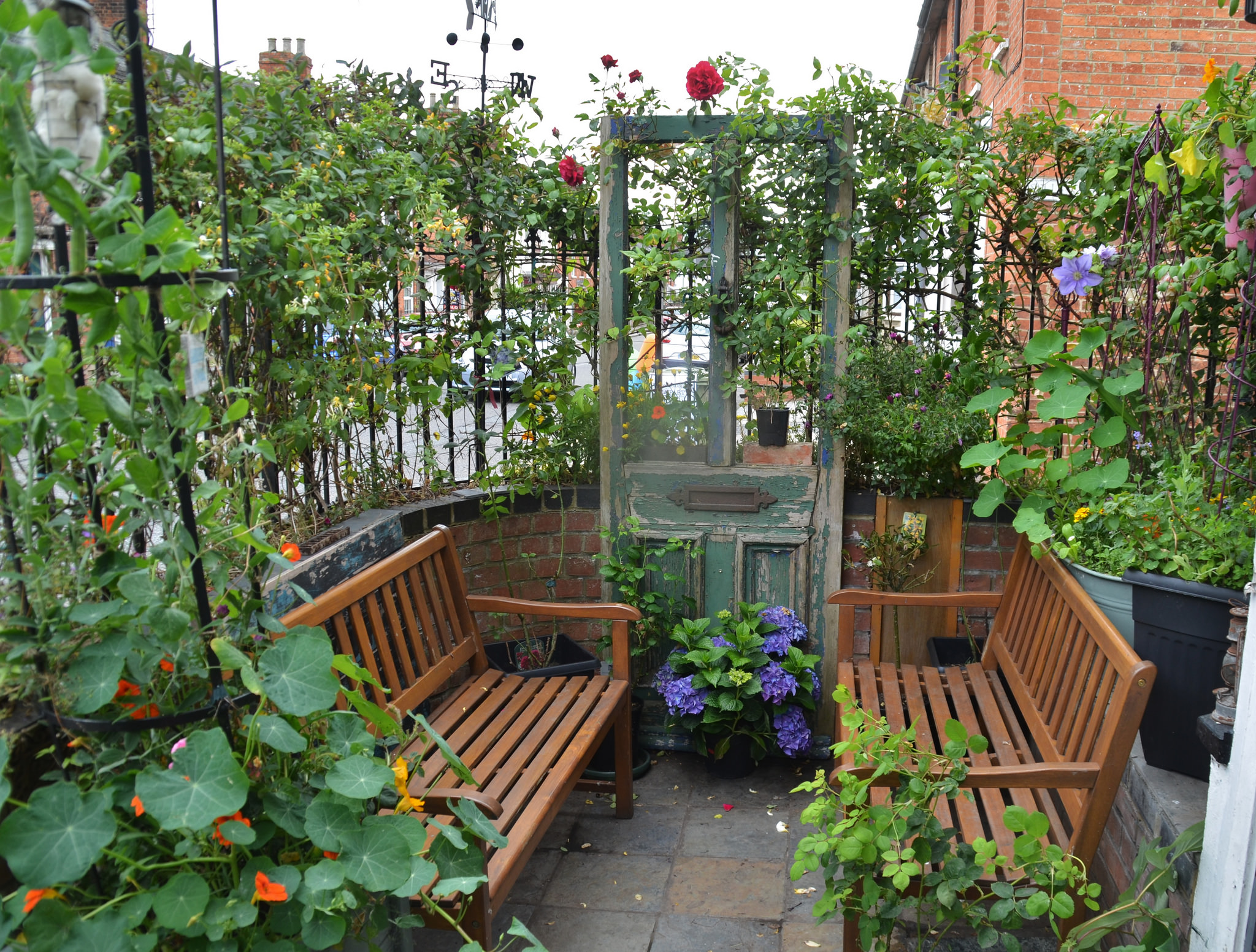 Very Small Garden Design Ideas