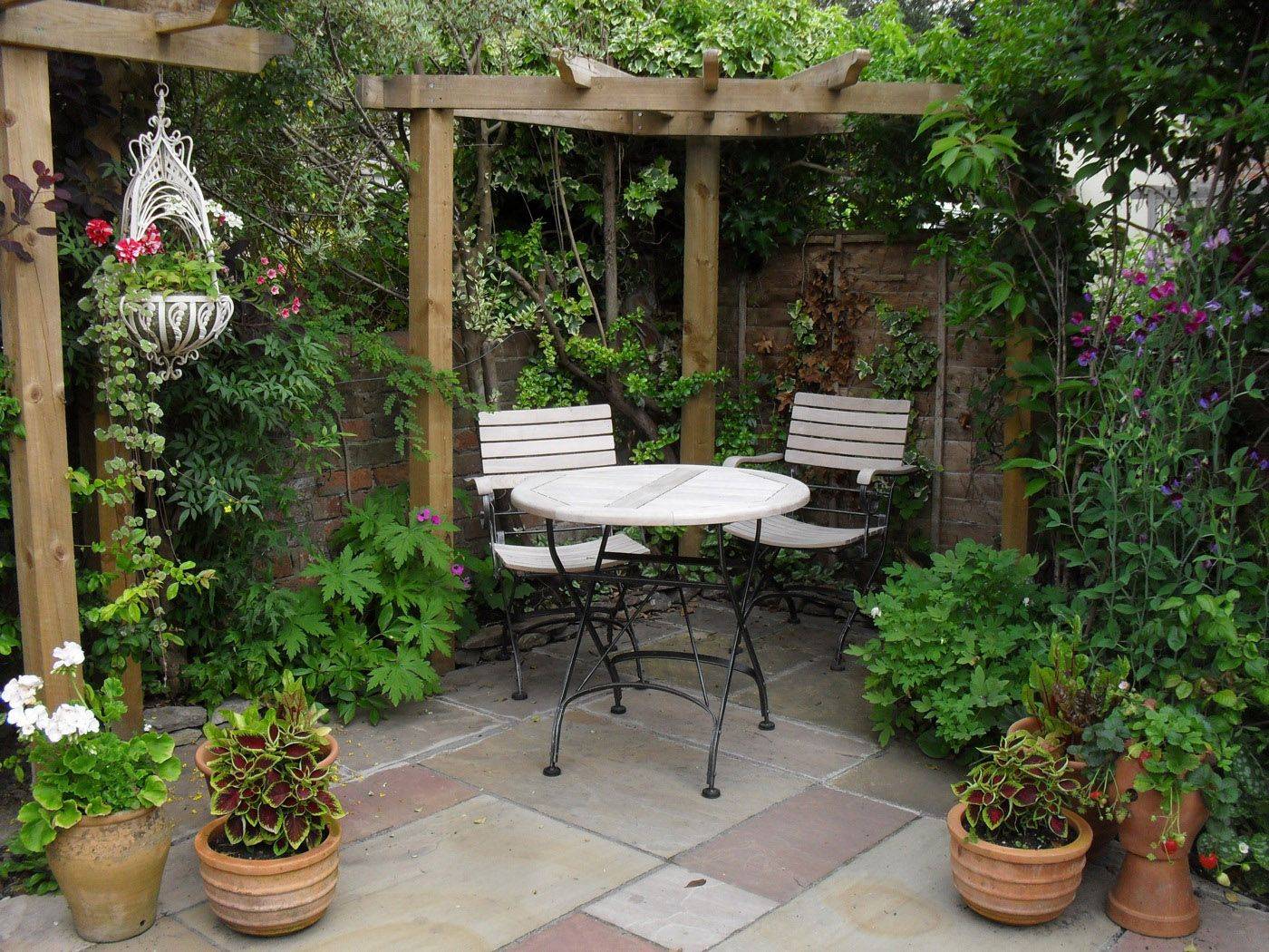 Small Courtyard Garden