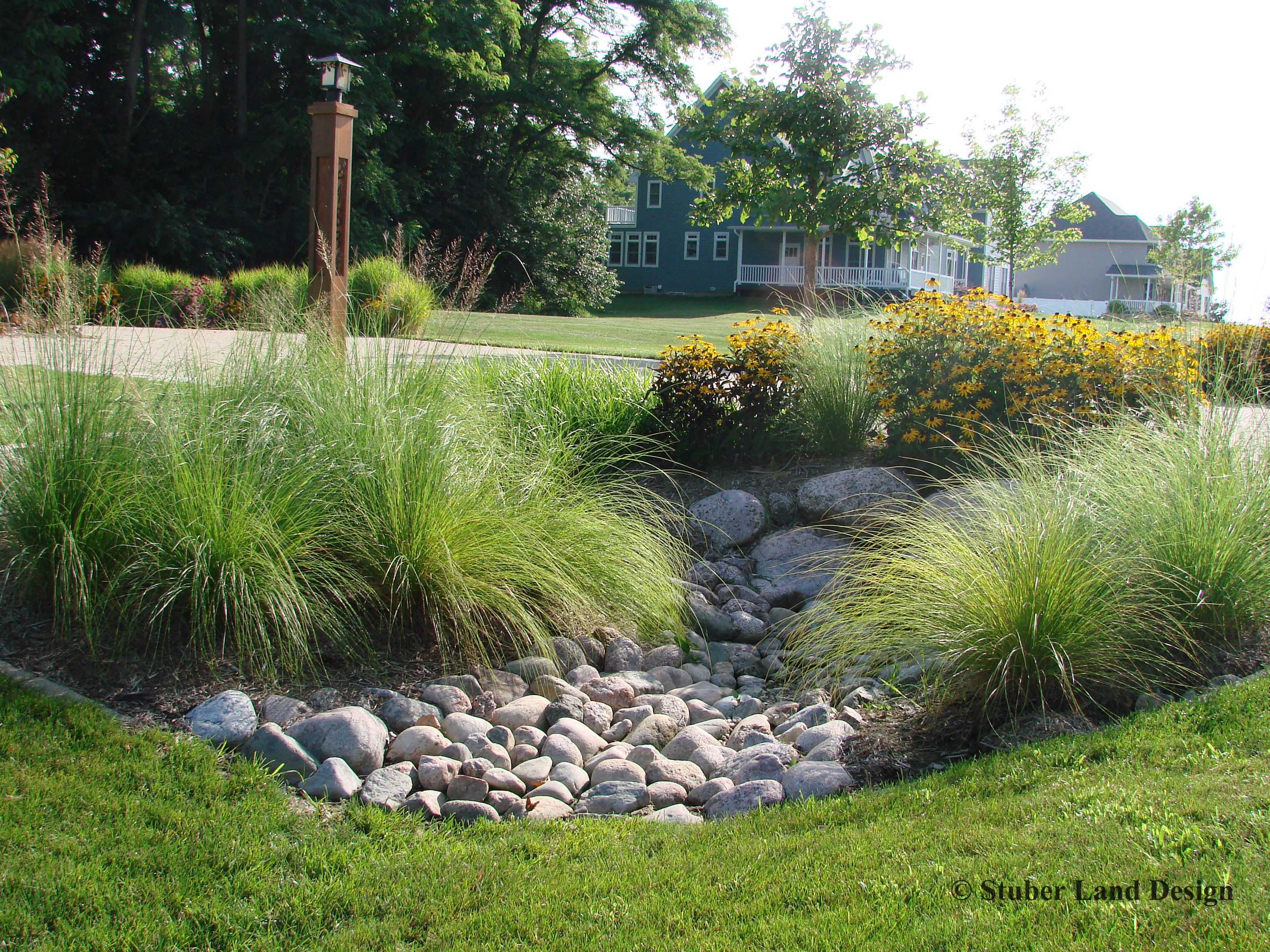 Great Rain Garden Landscaping Design Ideas