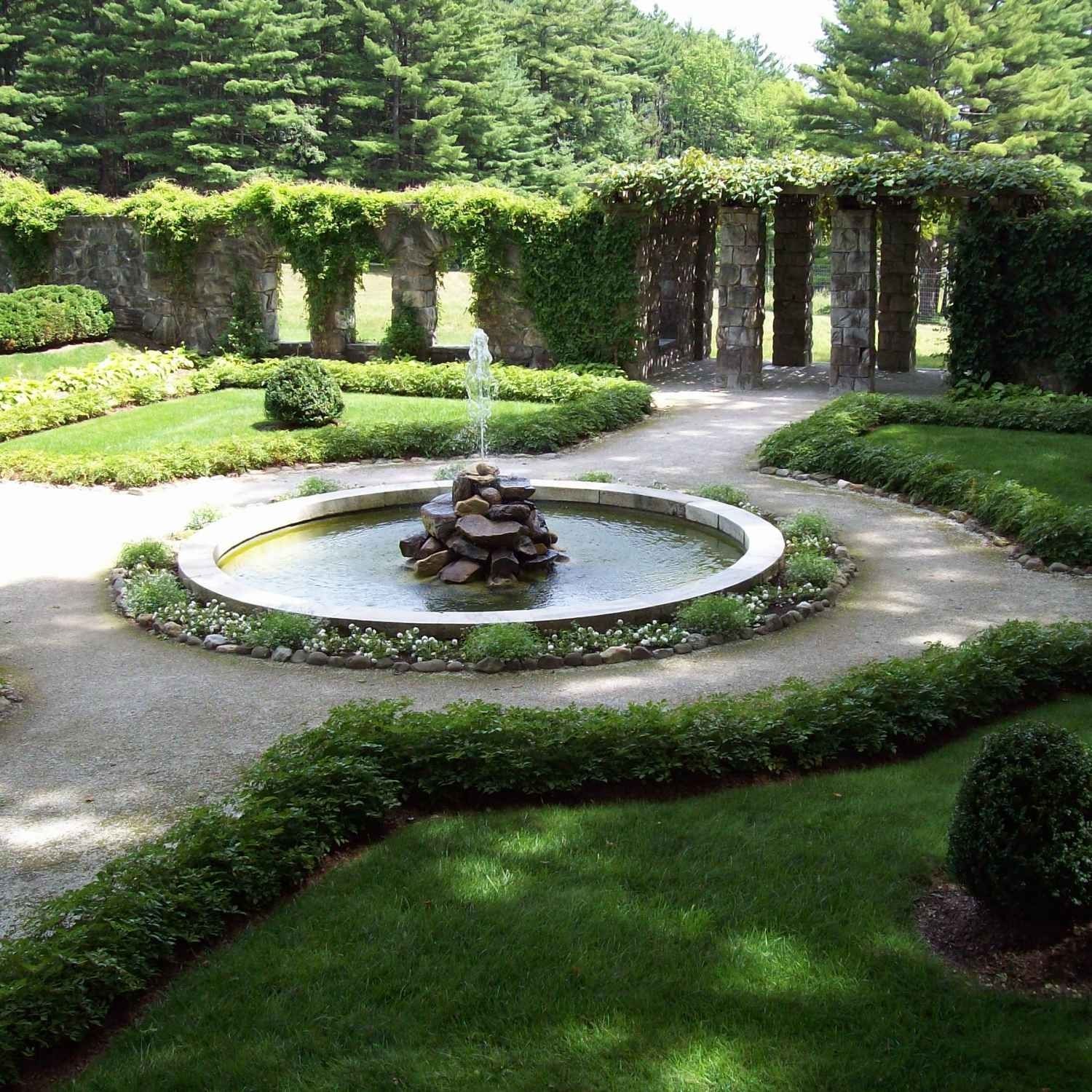 Ilnacullin Italian Garden